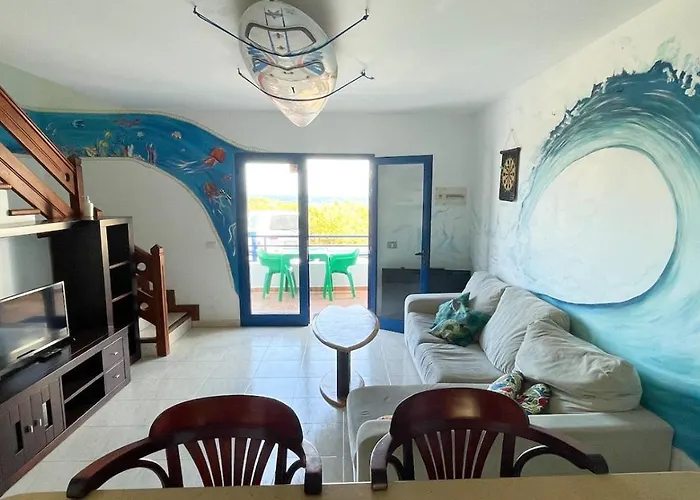 Red Star Surf & Yoga Camp Lanzarote