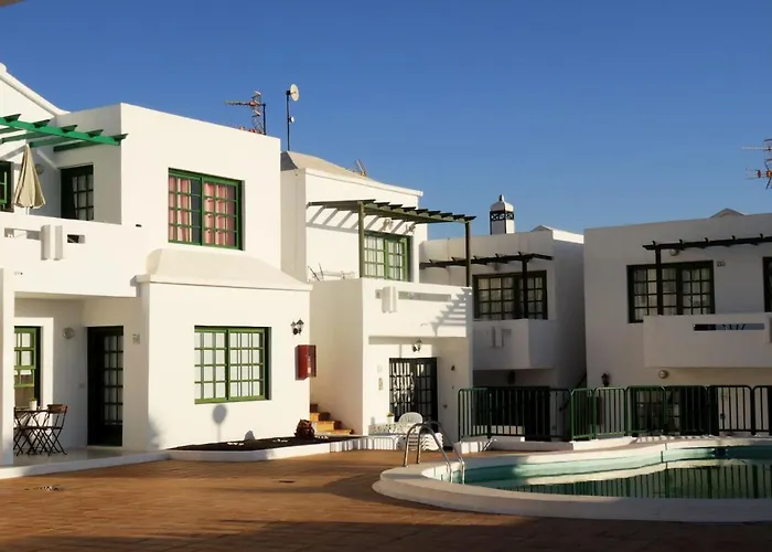 Apartment Los Zafiros in Puerto del Carmen Aircond&Wifi&Dishwasher