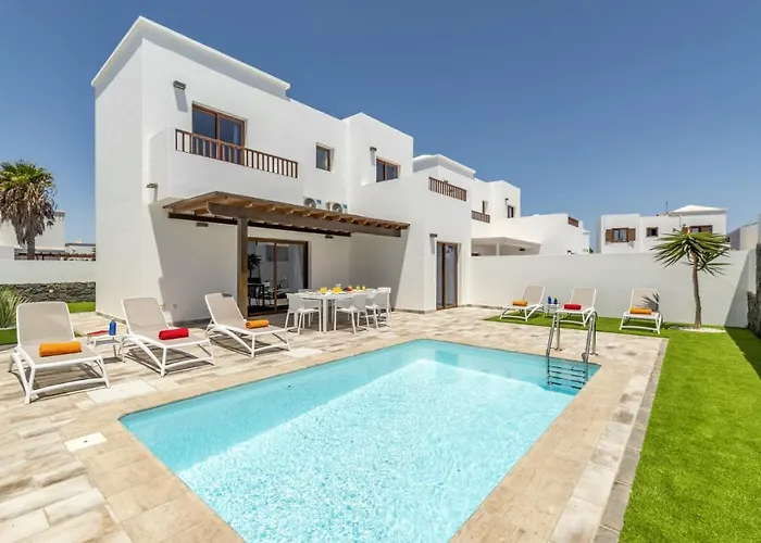 Villa Naomi By Villa Plus