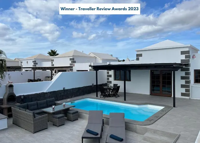 Stunning Villa Arabella - Heated Pool - Bbq - Amazing Terrace - Playa Blanca
