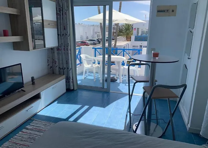 32 Puerto Del Carmen Beach