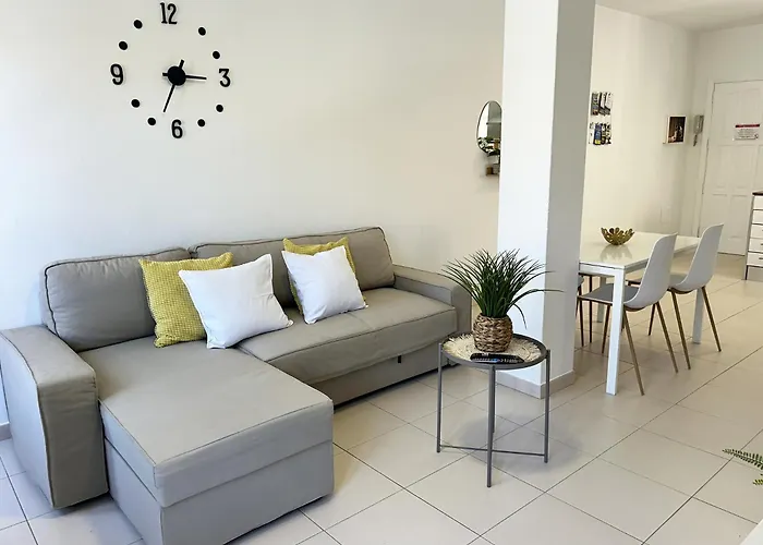 Mahostly Apartamento Comillas Pb