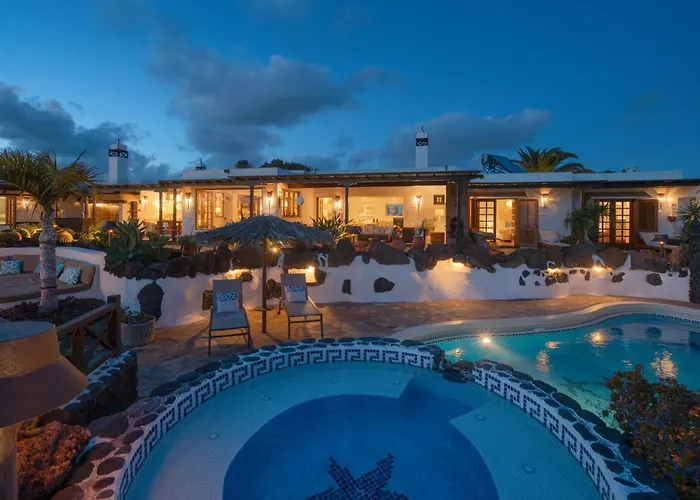 Lanzahost Luxury Finca Paraiso