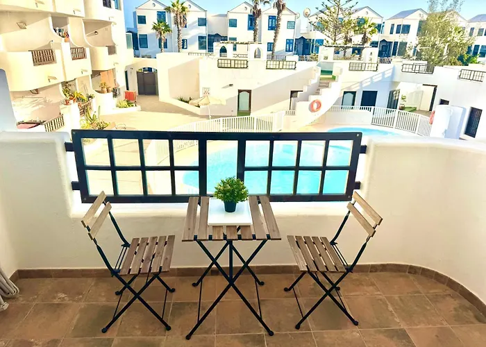 Golden Sun Apartment