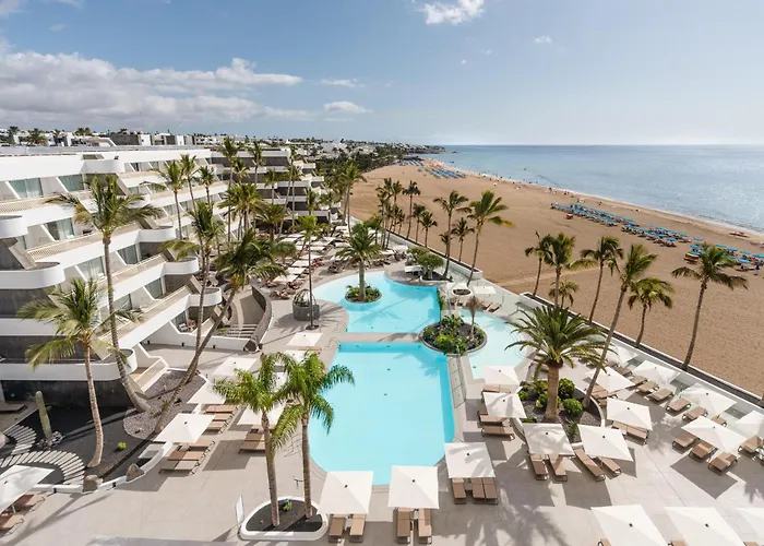 Suite Hotel Fariones