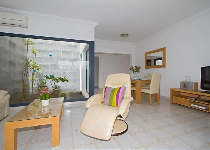 Villa Rose