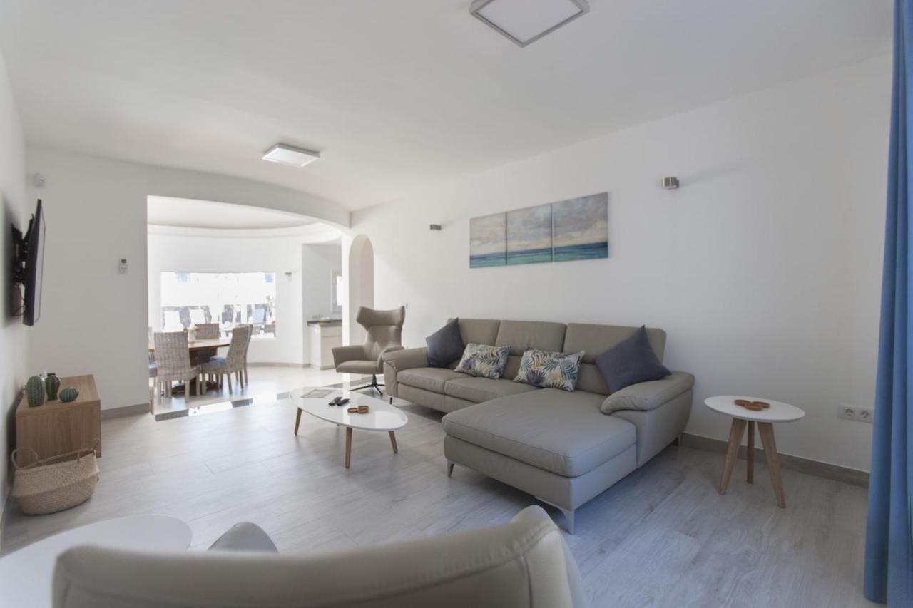 Villa Aphrodite And Apollo 4 Bedroom Puerto del Carmen (Lanzarote)