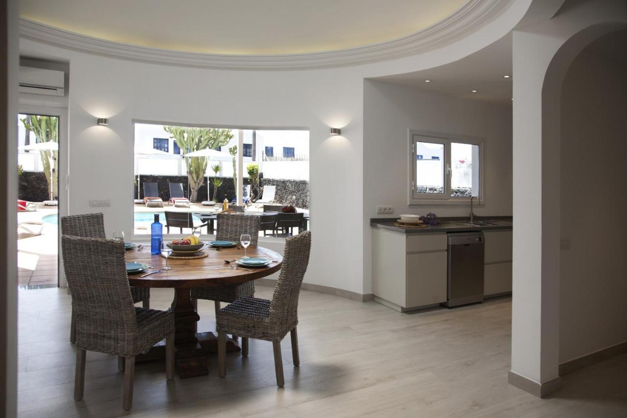 Aphrodite And Apollo 4 Bedroom *