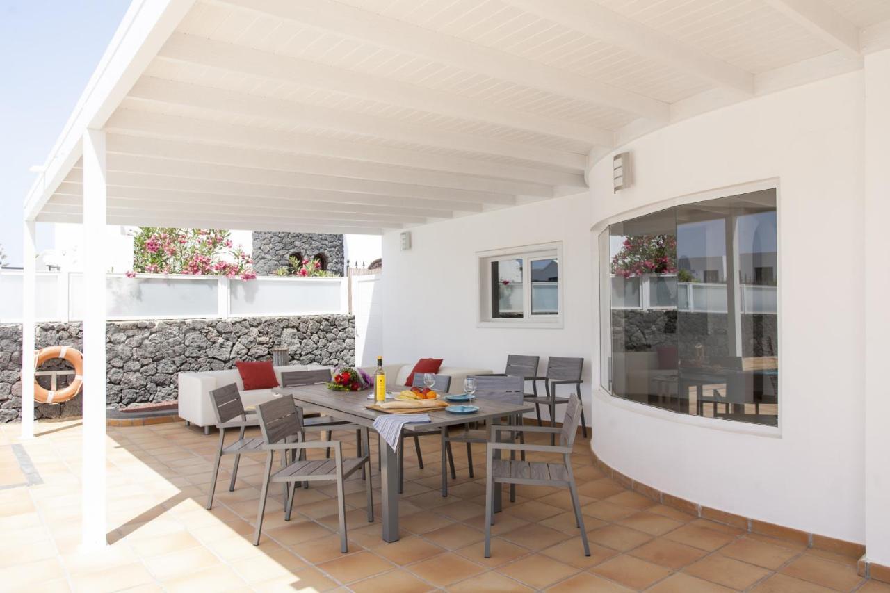 Villa Aphrodite And Apollo 4 Bedroom Puerto del Carmen (Lanzarote)