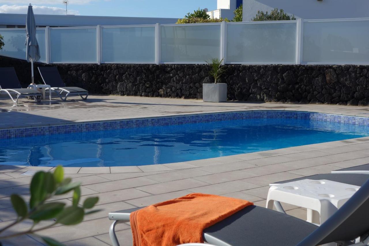 Aphrodite And Apollo 4 Bedroom Villa Puerto del Carmen (Lanzarote)