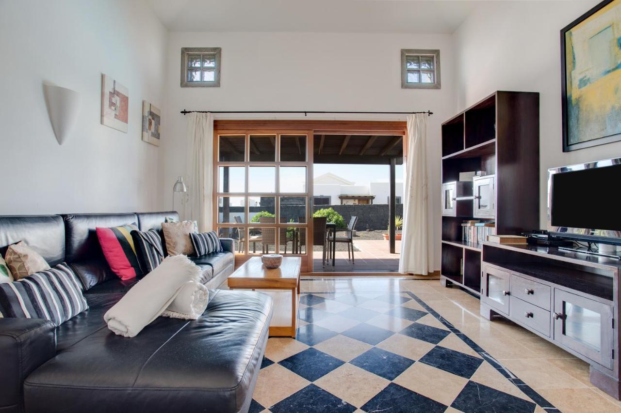 Casa Violeta Holiday home