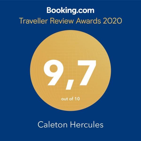 Caleton Hercules Apartamento *