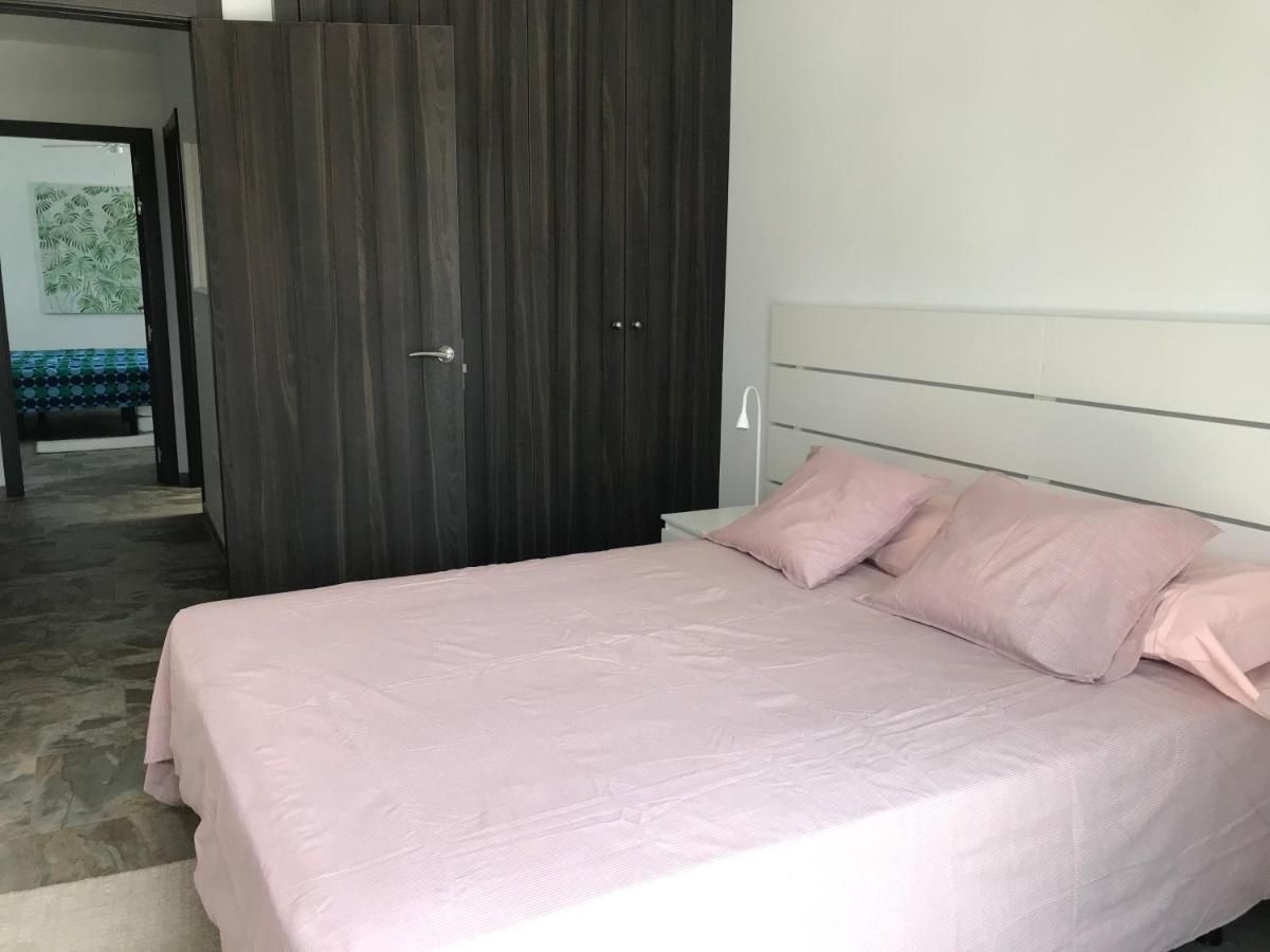 Casa Hondartza, Situada En Urbanización En Primera Línea *