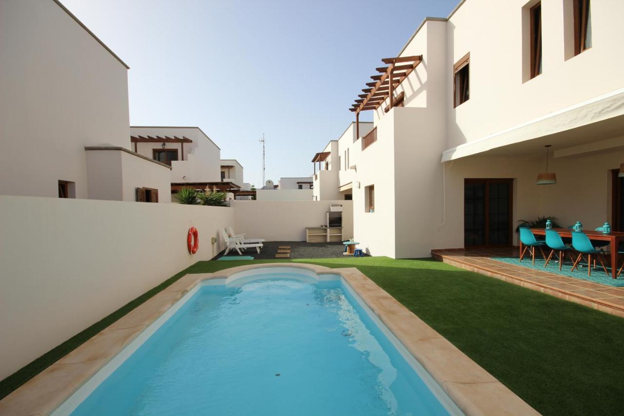 Las Caletas Del Mar - Heated Pool * Costa Teguise