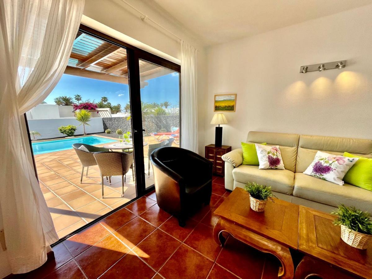Pilar Villa Playa Blanca (Lanzarote)