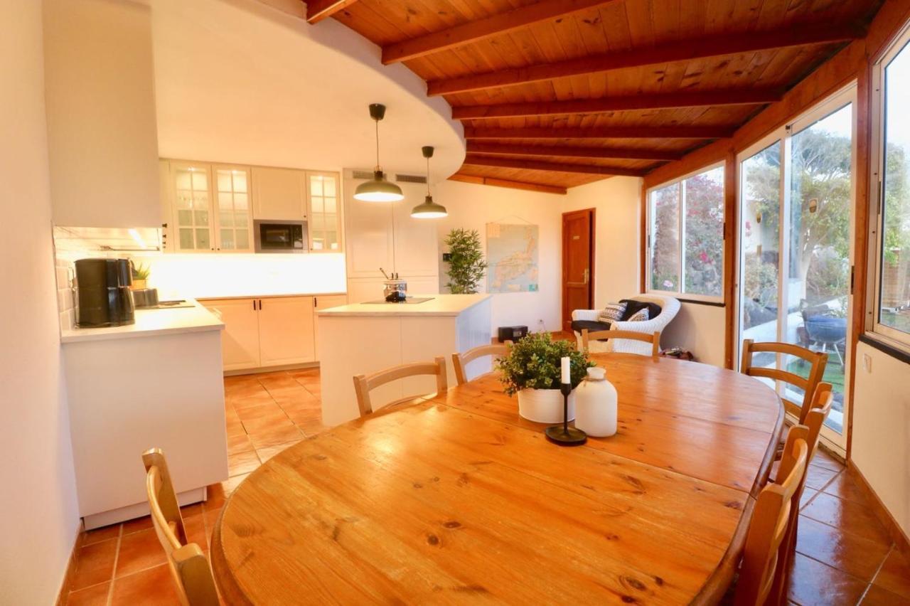 Oasis Surf House * Soo