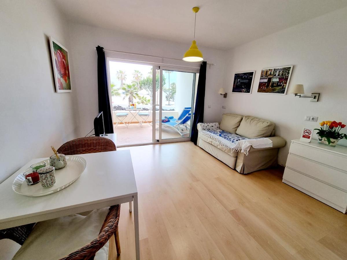 Eduardo A Primera Linea Del Mar Apartamento Costa Teguise