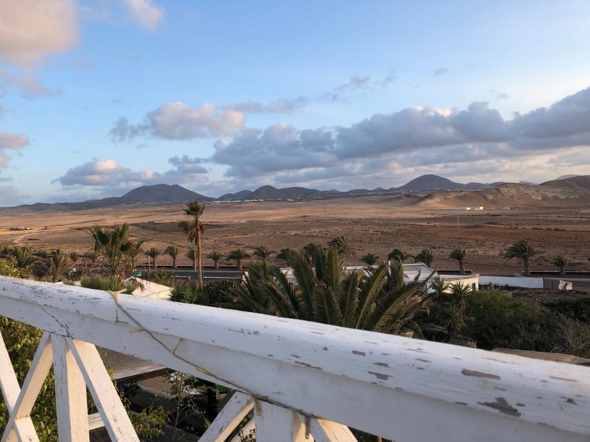 Oasis Surf House * Soo