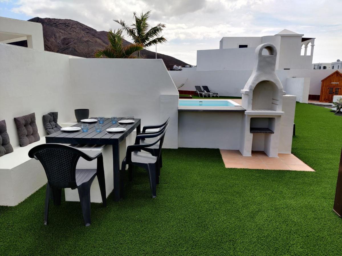 Lanzarote Deluxe & Pool Villa