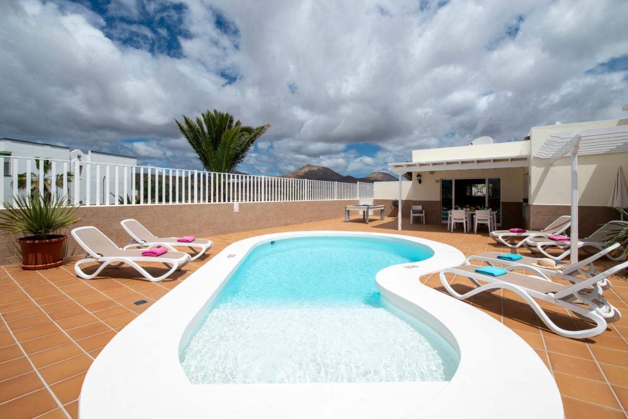 Сasa de vacaciones Olivina, With Heated Pool Puerto del Carmen (Lanzarote)