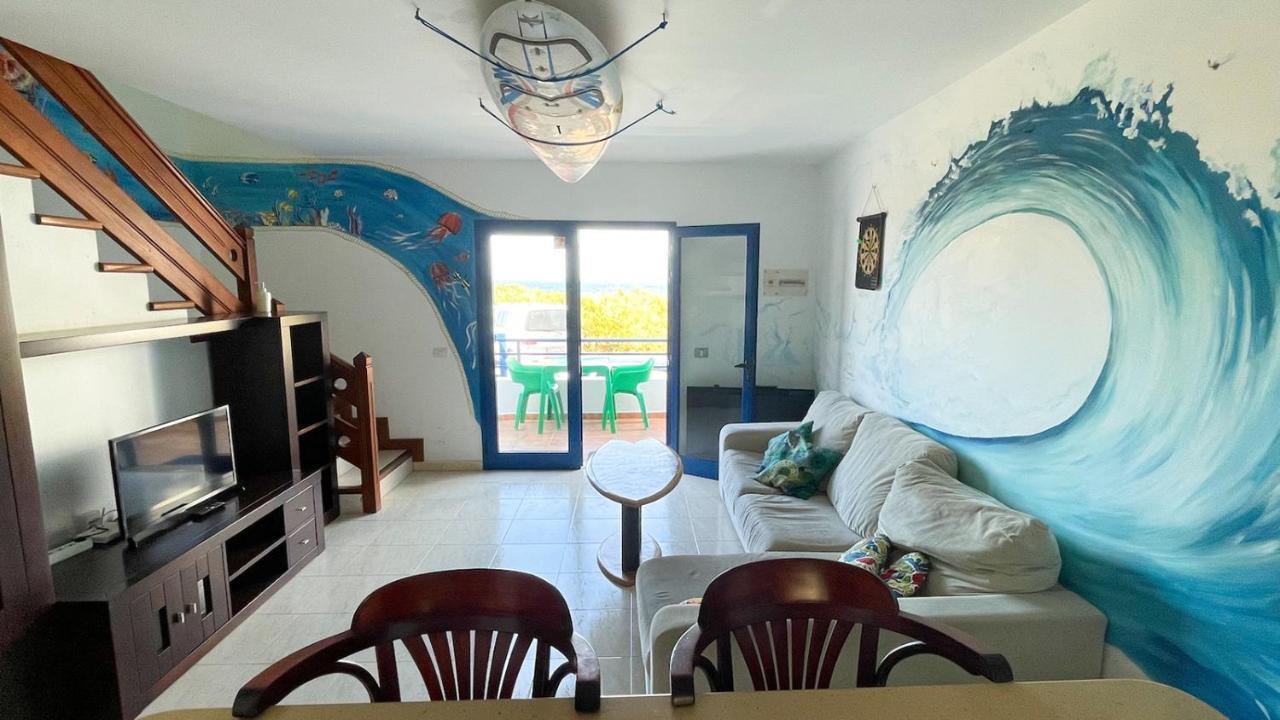 Red Star Surf & Yoga Camp Lanzarote * Famara