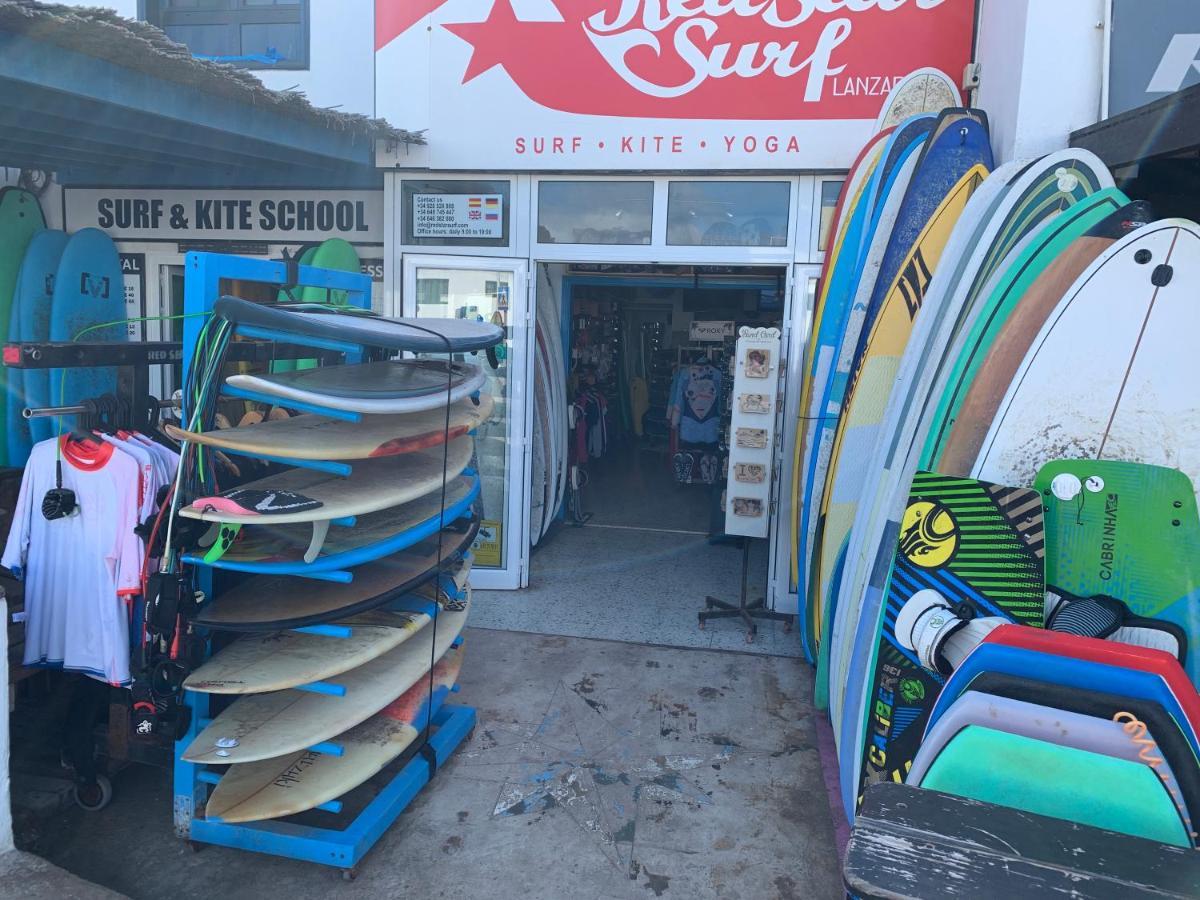 Hostel Red Star Surf & Yoga Camp Lanzarote
