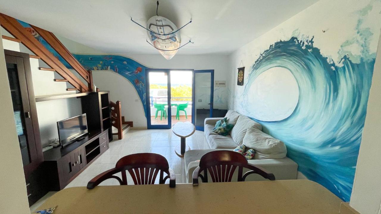 Red Star Surf & Yoga Camp Lanzarote * Famara