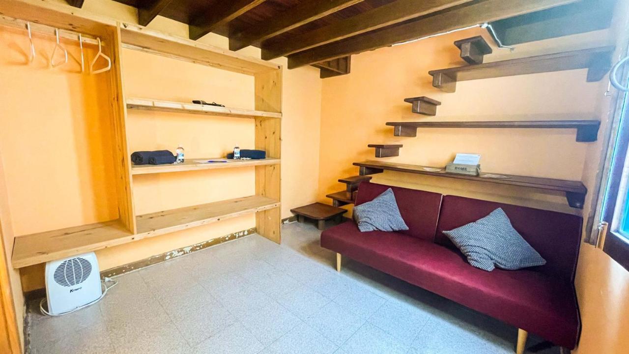 Hostel Red Star Surf & Yoga Camp Lanzarote Famara