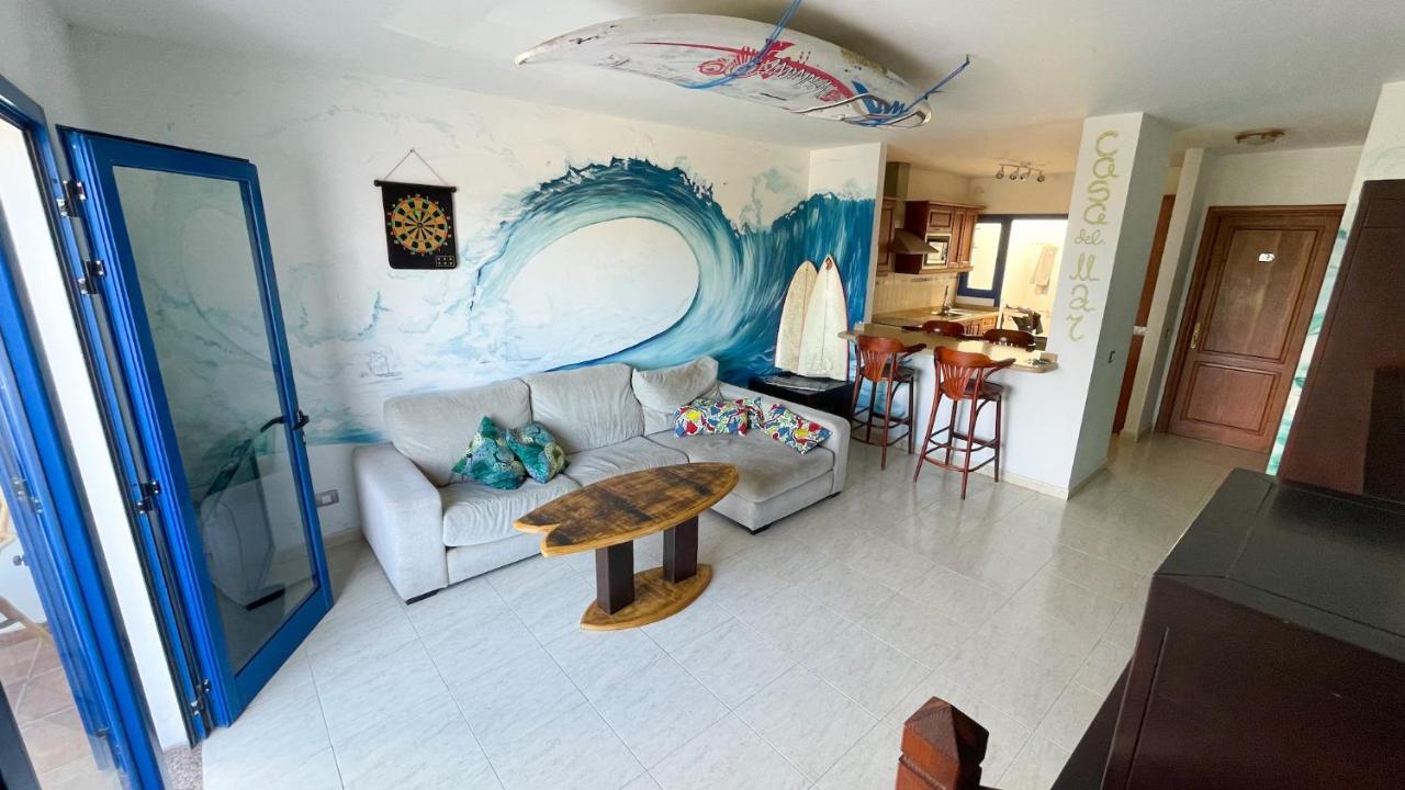 Red Star Surf & Yoga Camp Lanzarote