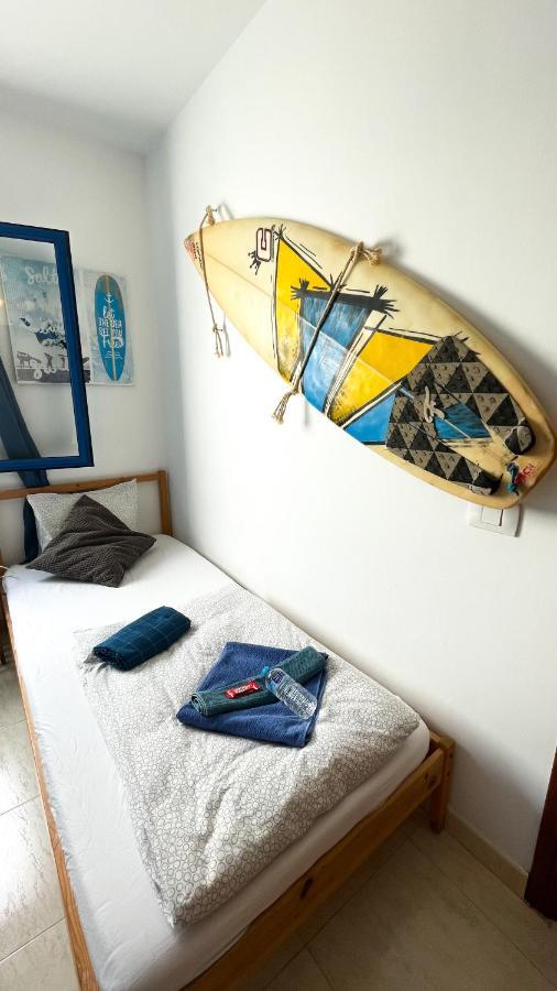 Red Star Surf & Yoga Camp Lanzarote Hostel Famara