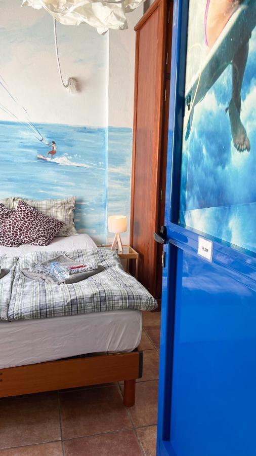 Red Star Surf & Yoga Camp Lanzarote