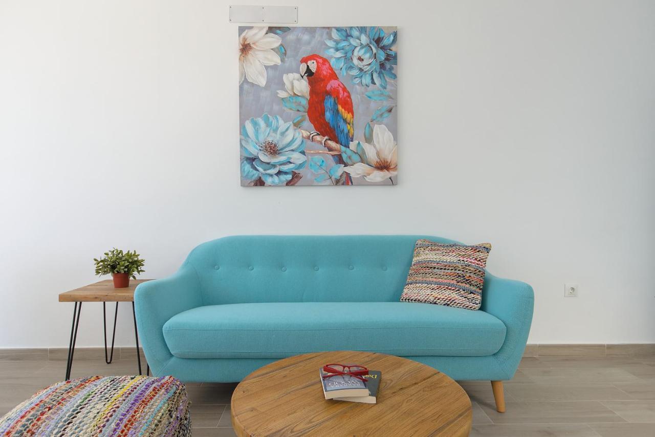 Blue Volcano Apartment, Free Access To The Fariones Sports Center * Puerto del Carmen (Lanzarote)