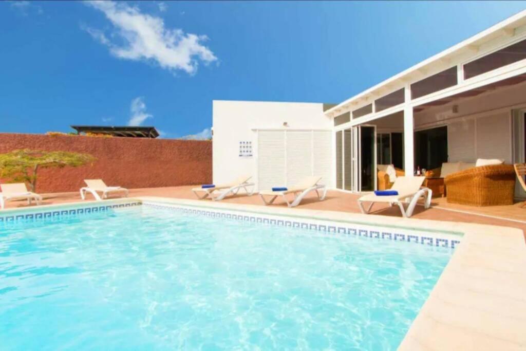 Papagayo Relax Villa *