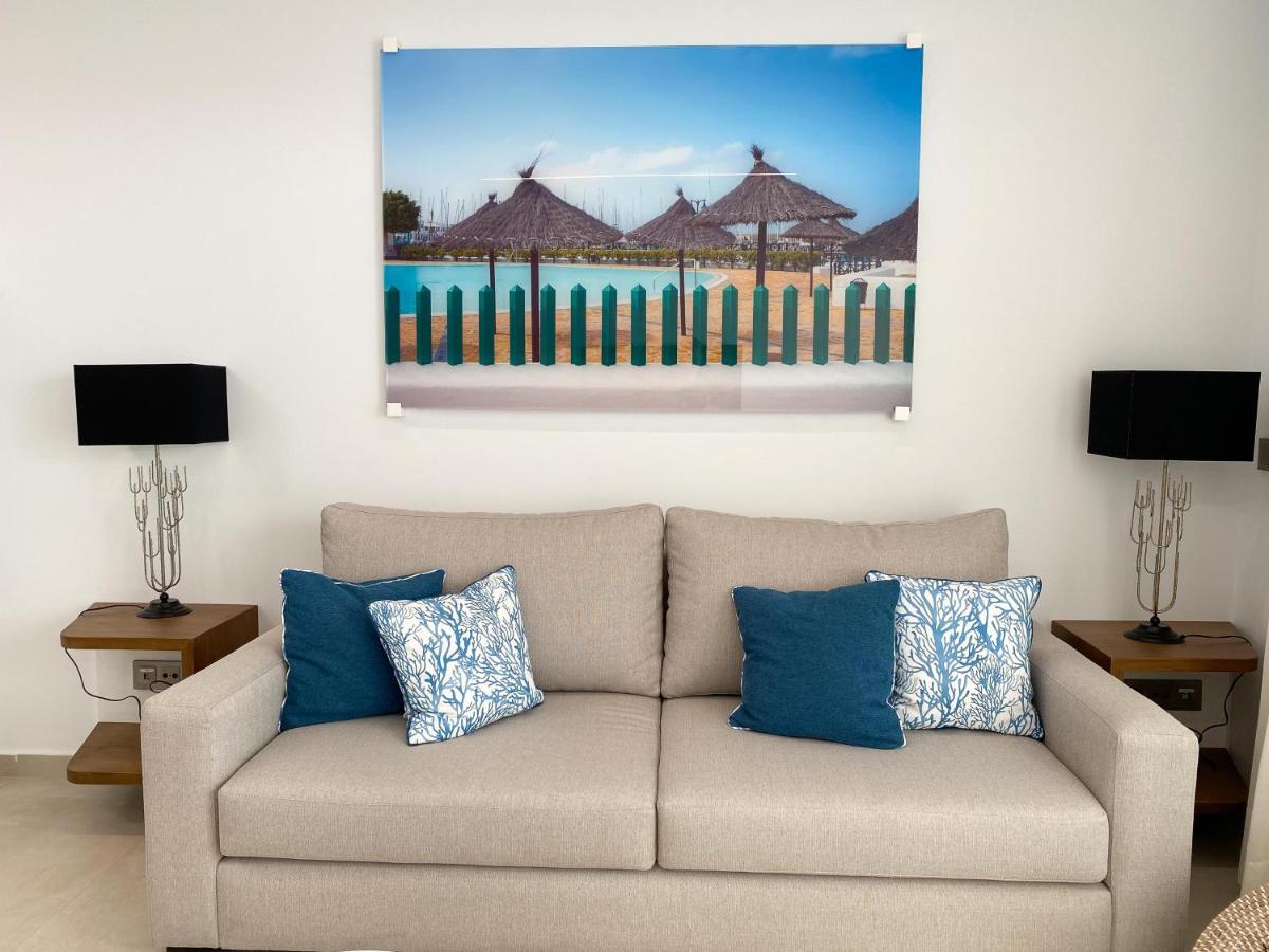 Villa Marina Suites 7 *