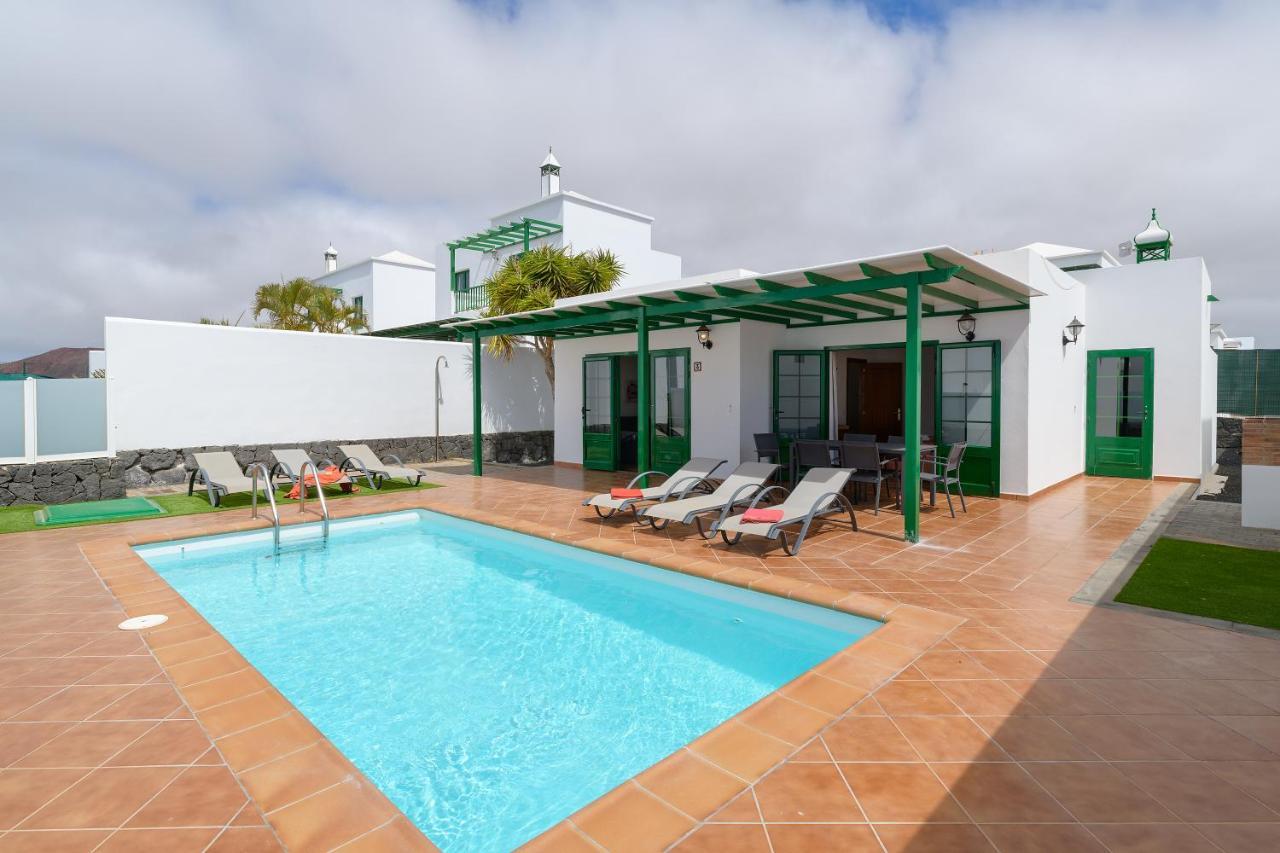 Villa Casas Nohara, Playa Blanca *