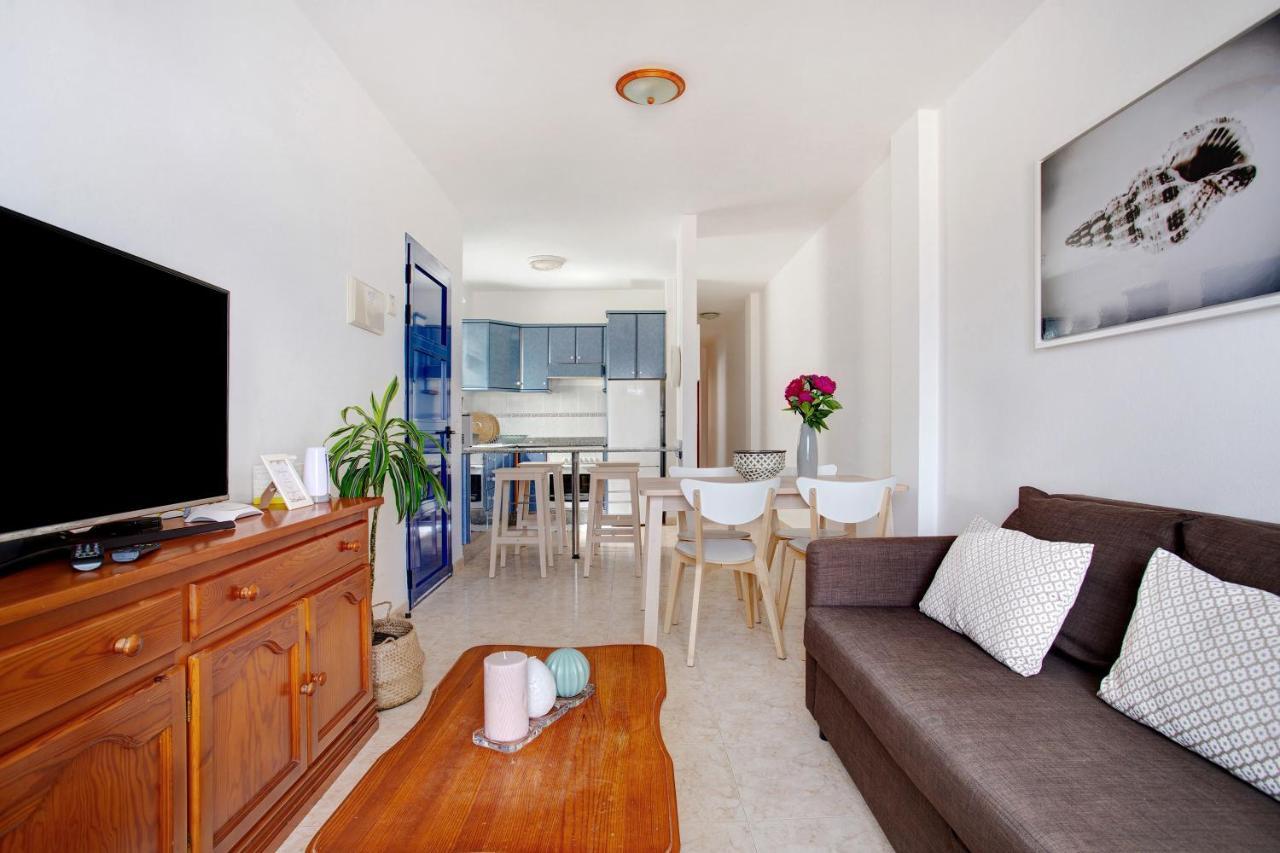 Apartamento El Pueblo Apartment *