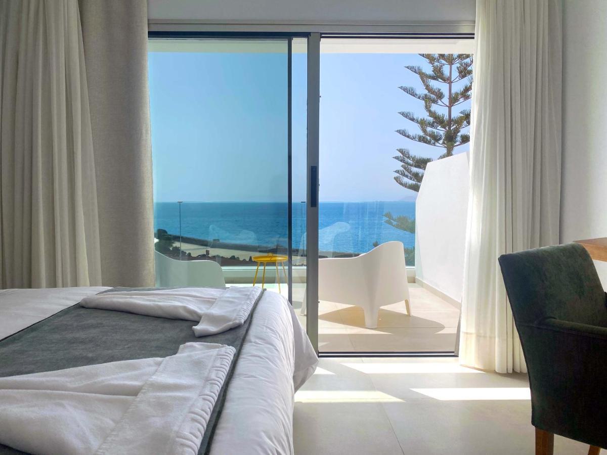 Villa Marina Suites 7 *