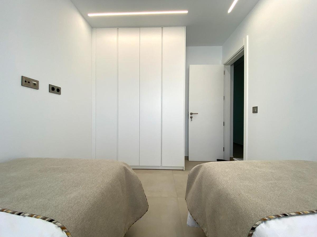Marina Suites 7 *