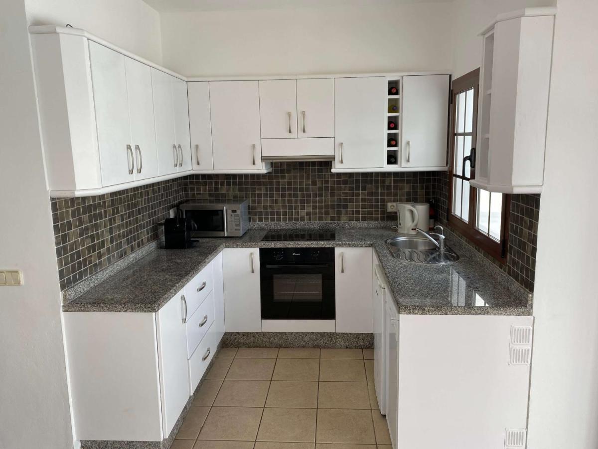 Stunning Arabella - Heated Pool - Bbq - Amazing Terrace - Playa Blanca (Lanzarote)