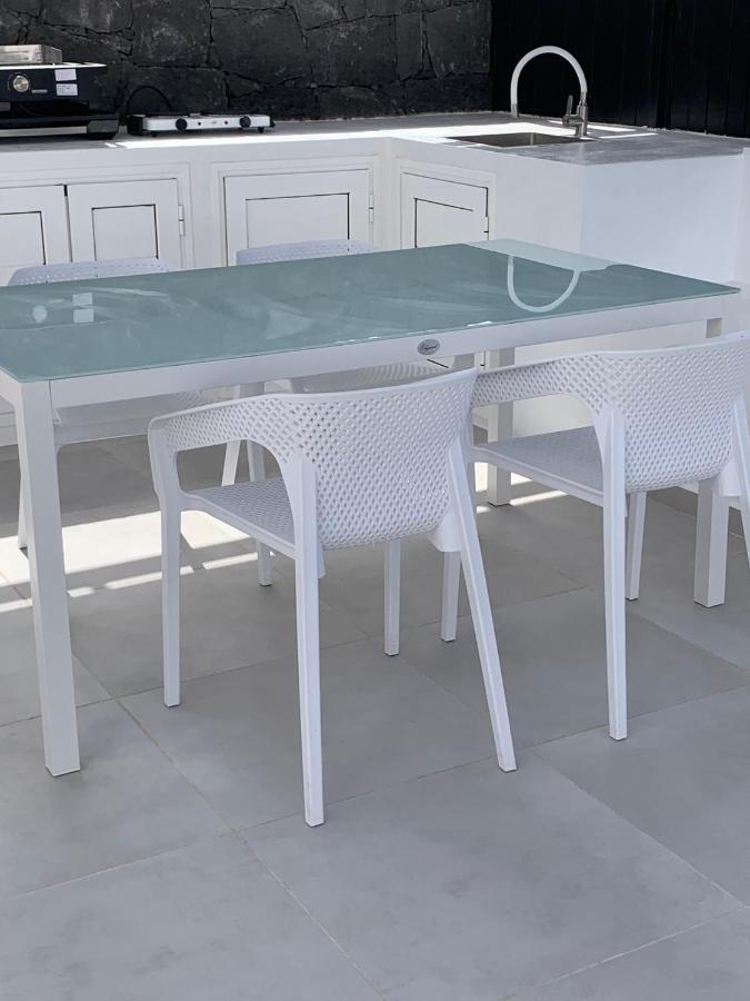 Fashion Armonia, Heated Pool