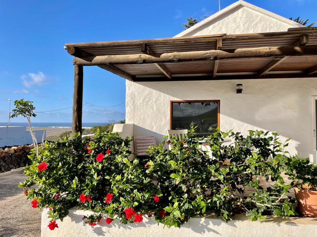 Casa Famara *