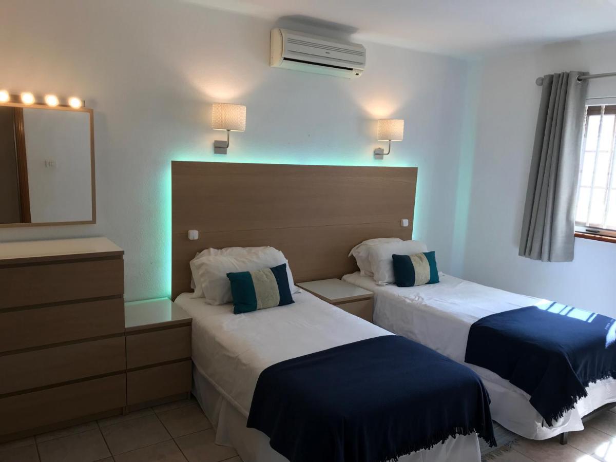 Deluxe 2 Bedroom On Brisas Complex With Large Heated Pool, Close To *