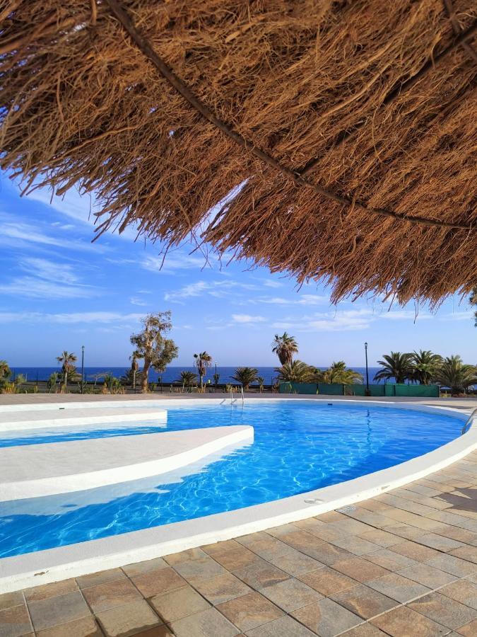 Apartamento Ailana Frente Al Mar Y Con Piscina