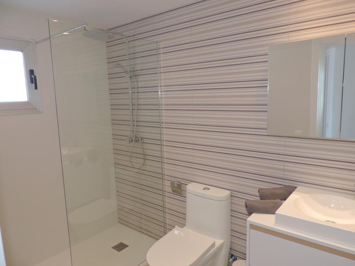 Gracioseros 211 - 2 Beds - 1st Floor - Air-con - Uk Tv - Wi-fi Apartment *