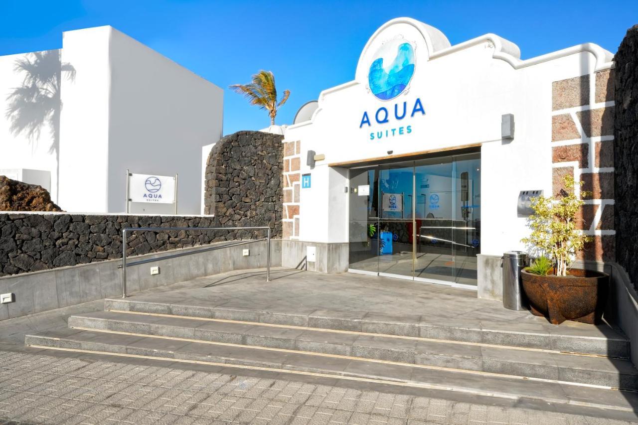 Aqua