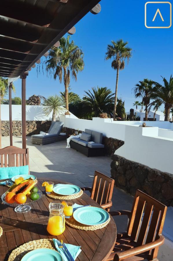 Villa Magica 7 Minutes Walk To Center With Pool And A/c *