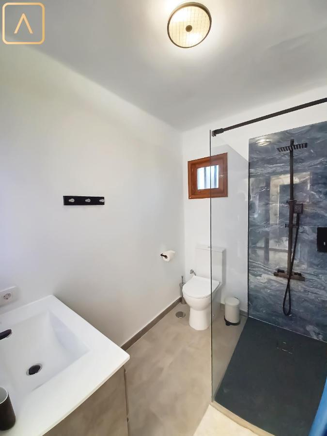 Magica 7 Minutes Walk To Center With Pool And A/c Playa Blanca (Lanzarote)