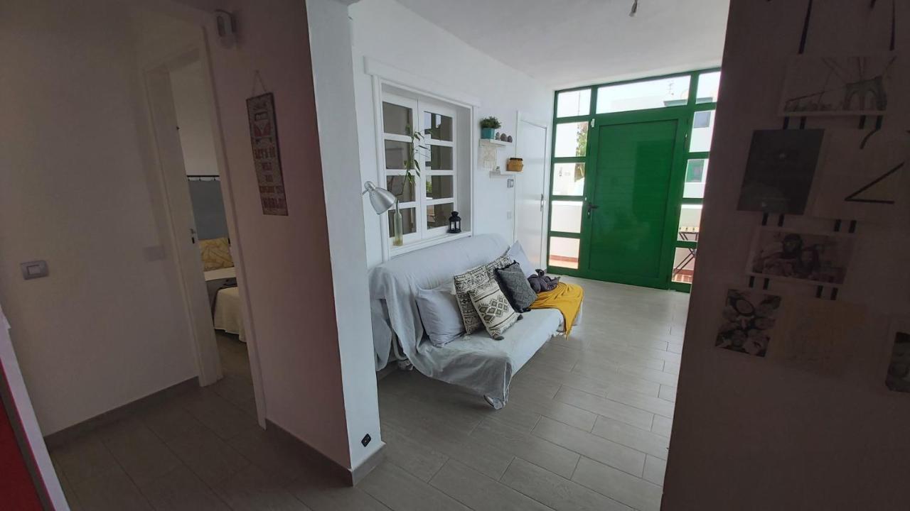 Apartamento Ailana Frente Al Mar Y Con Piscina