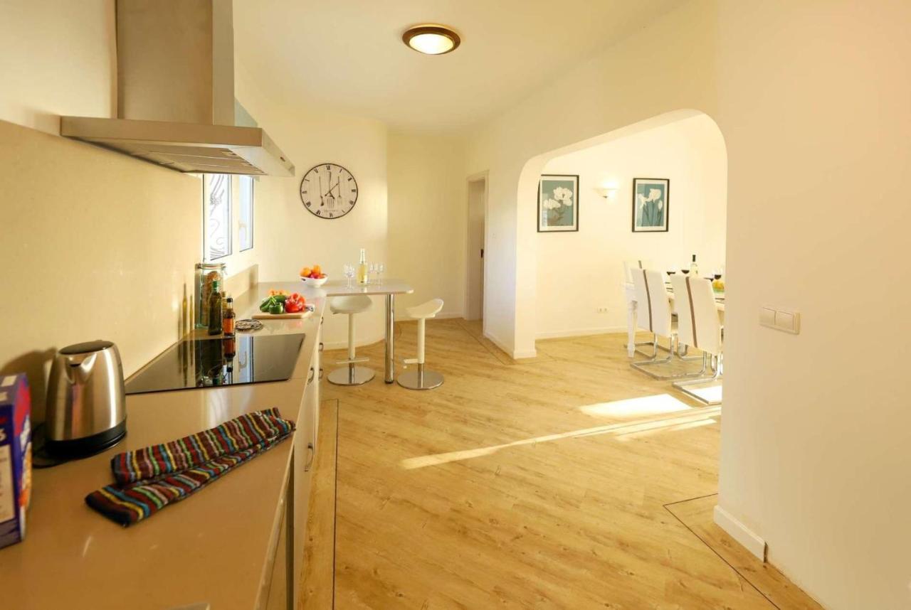 Cancilla Villa