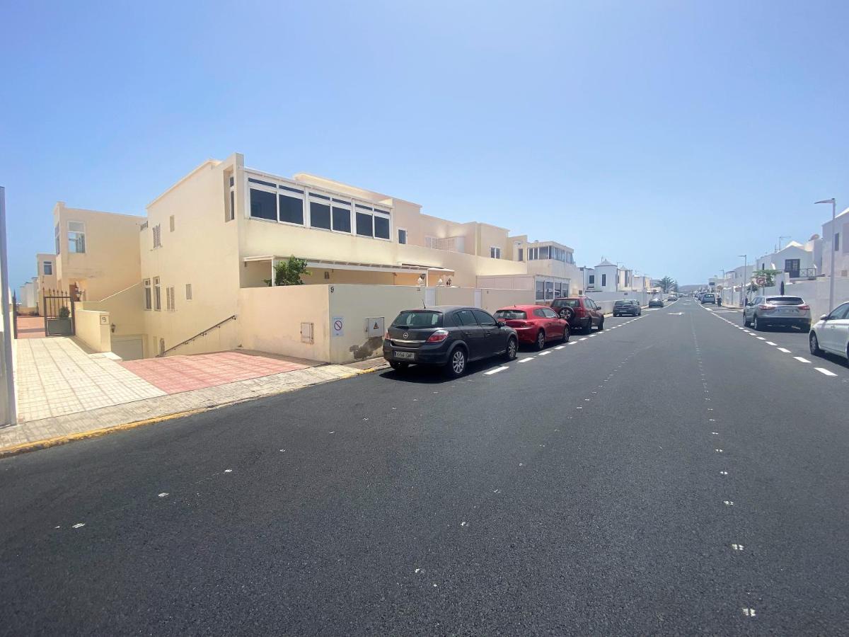 Casa Conchita. Relax, Diversion Y Playa. Apartment Playa Honda (Lanzarote)